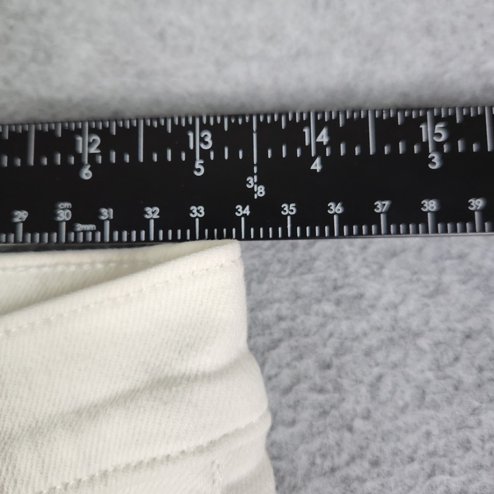 Levi's 311 Shaping Jeans Womens 27x30 White Denim Stretch Flattering Skinny Leg - Picture 4 of 13